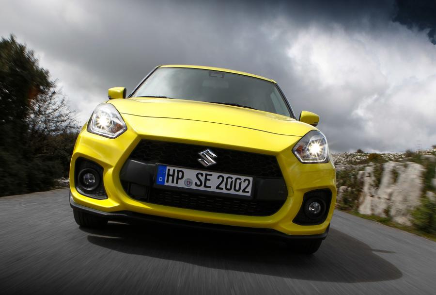  Suzuki Swift Sport 2017 года  (WW) (фото 31 из 48)